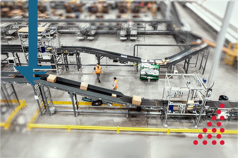 Ryder robots collecting packages in an e-commerce fulfillment center