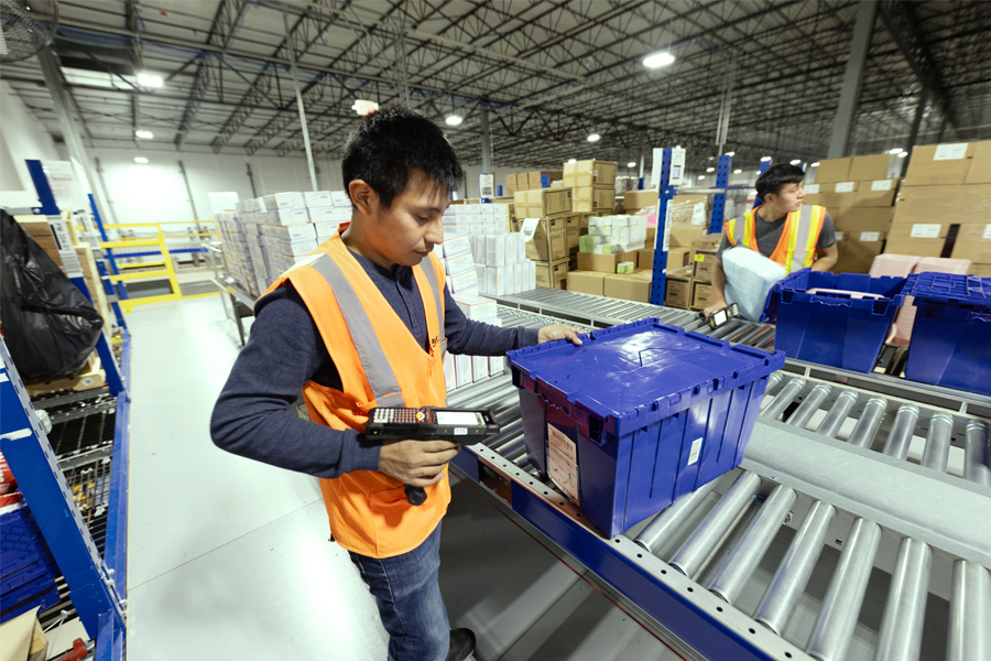Supply Chain Solutions Employee in Warehouse