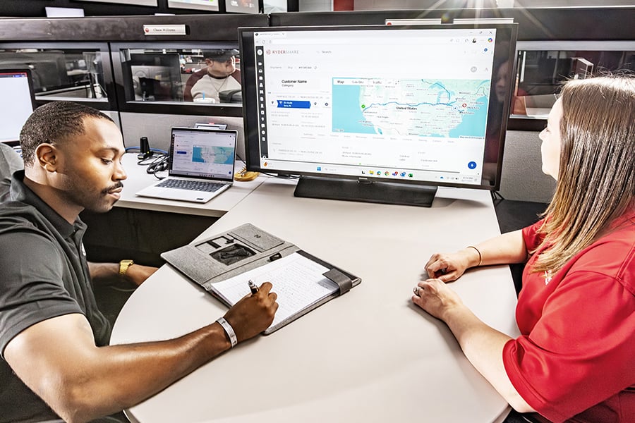 Ryder employees utilizing Rydershare to implement smarter warehousing solutions