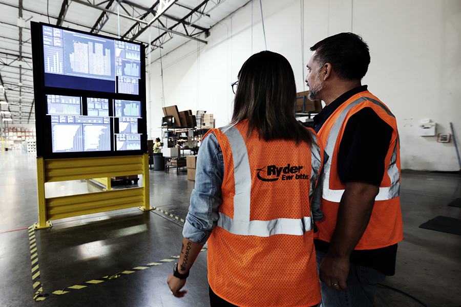 Ryder team monitoring and optimizing warehouse automation performance