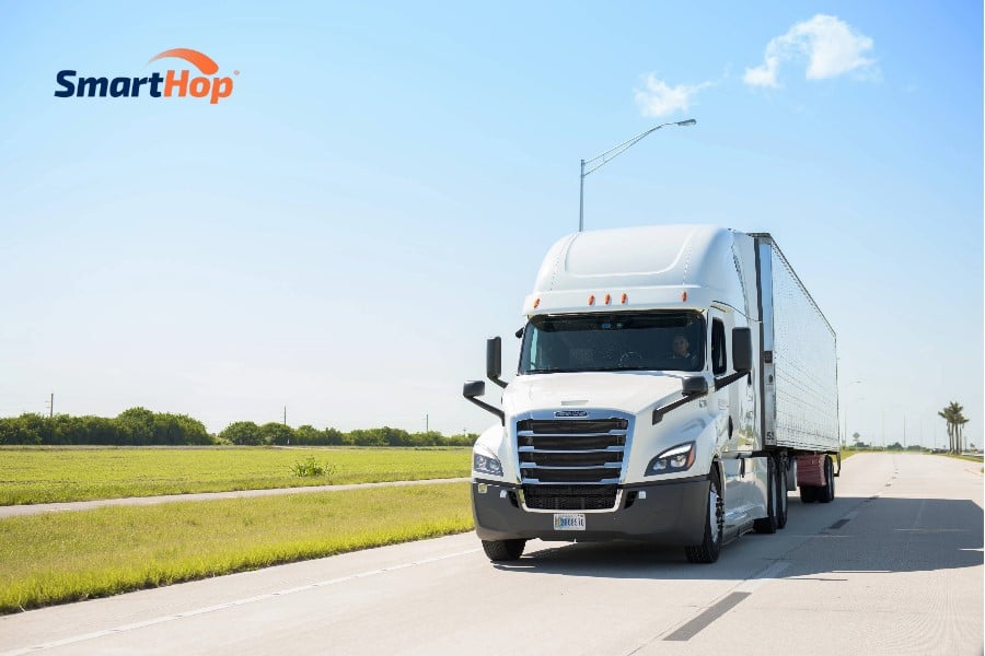 SmartHop logo with commercial truck SmartHop logo with commercial truck