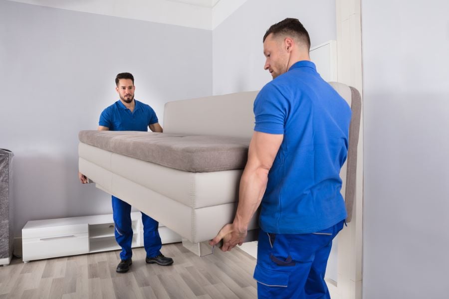 Last mile delivery with white glove services Last mile delivery with white glove services